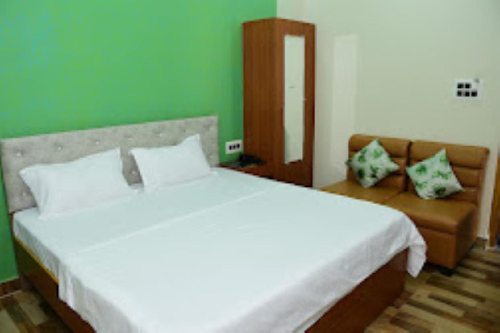 Renu Paradise , Ayodhya Hotel Kültér fotó