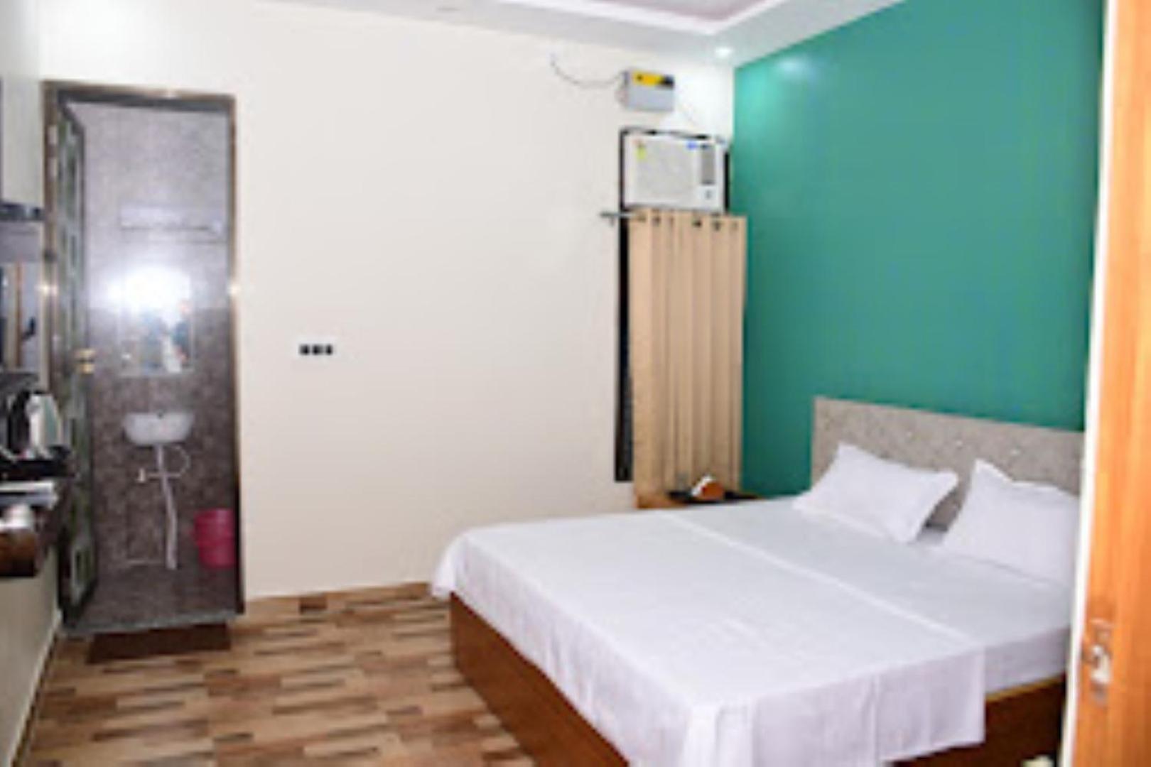 Renu Paradise , Ayodhya Hotel Kültér fotó