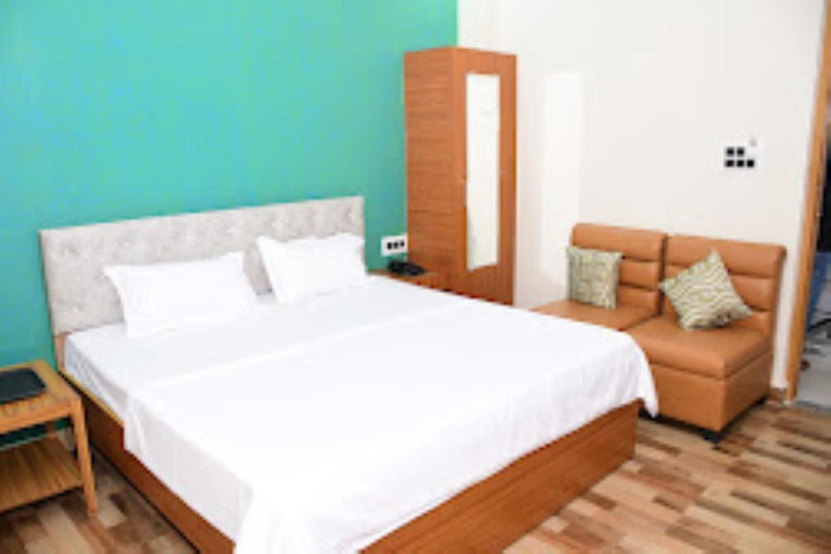 Renu Paradise , Ayodhya Hotel Kültér fotó